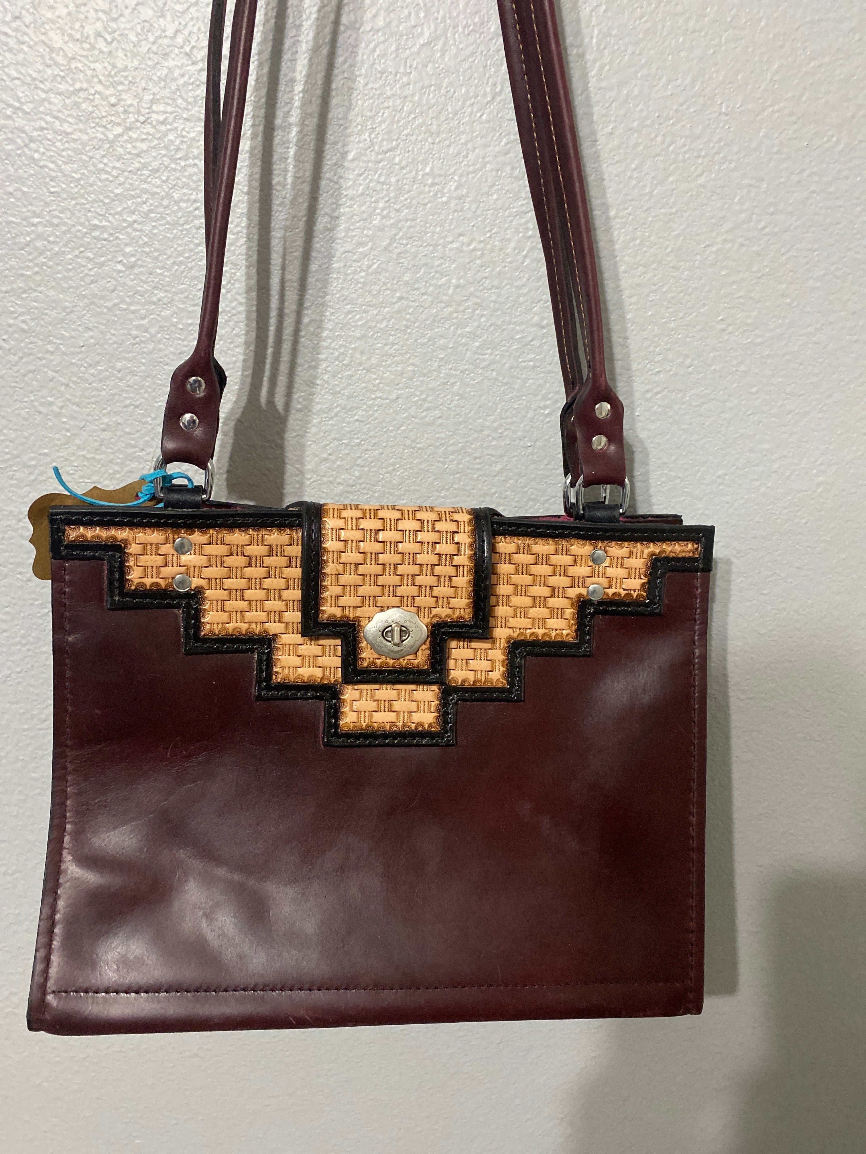 Large tote