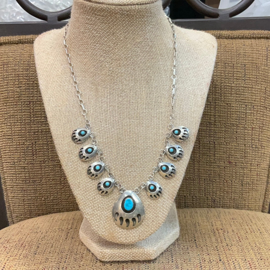 Traditional Bearclaw Silver & Turquoise Necklace