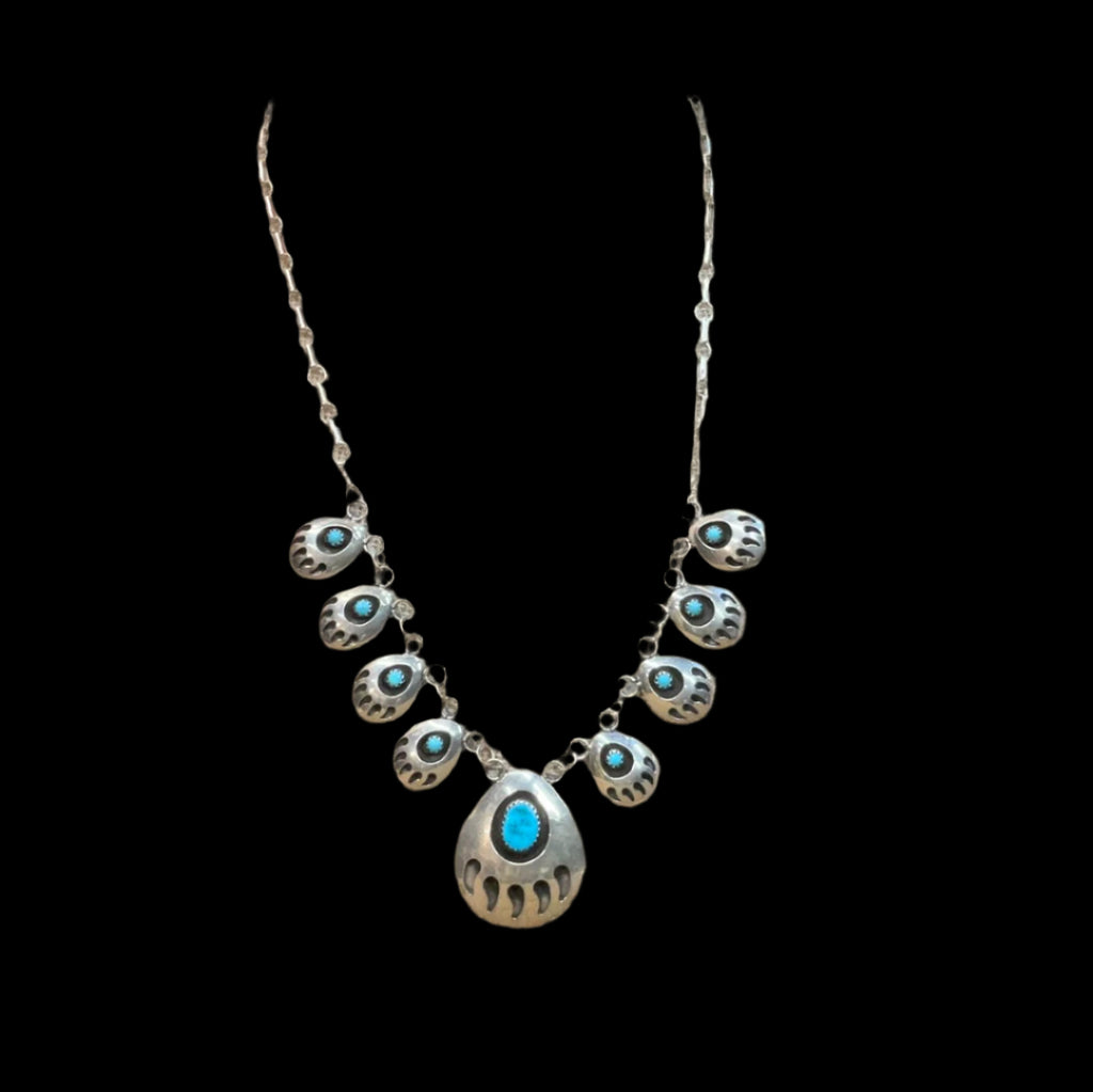 Traditional Bearclaw Silver & Turquoise Necklace